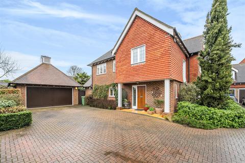 4 bedroom detached house for sale, The Chantry, Headcorn, Ashford