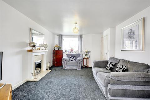 16 Copestake Close, Long Eaton, Nottingham, NG10 3ST