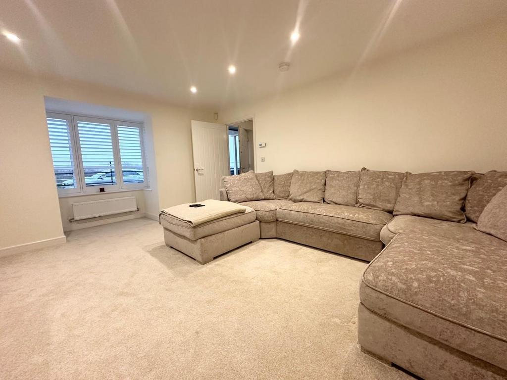 Lounge.jpg