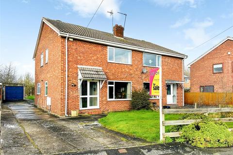 3 bedroom semi-detached house for sale - Grebe Road, Newport, Brough