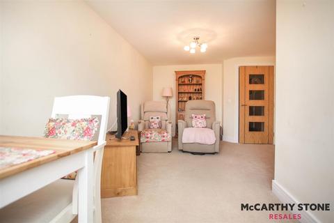 1 bedroom apartment for sale, 21 St Clements Court, South Street, Atherstone