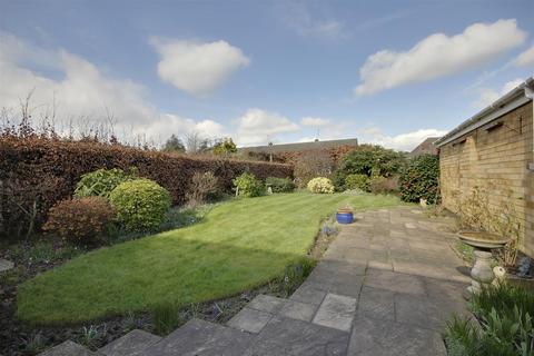 3 bedroom semi-detached bungalow for sale, Easenby Avenue, Kirk Ella