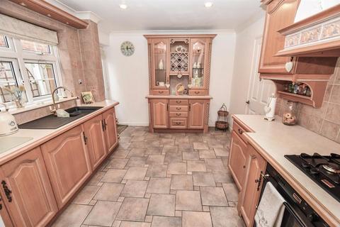 17 Bakers Close, South Woodham Ferrers, Chelmsford, CM3 5JF