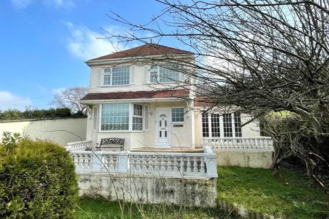 3 bedroom detached house for sale, Glan Conwy Corner, Glan Conwy, Colwyn Bay