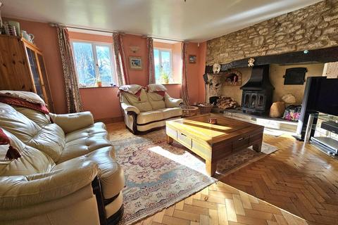 5 bedroom equestrian property for sale, Paganhill, Stroud