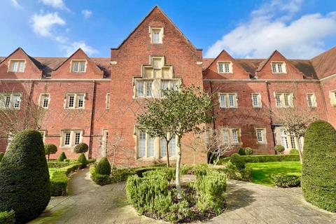 2 bedroom apartment for sale, The Galleries, Warley, Brentwood