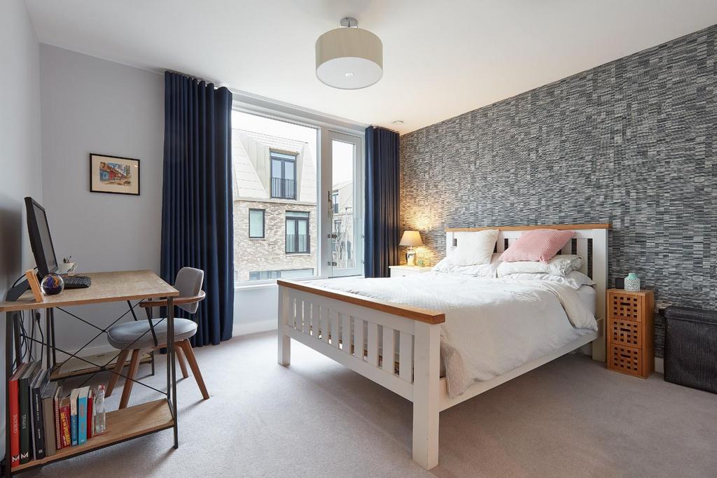 Florey Terrace Cambridge 110124 19.jpg