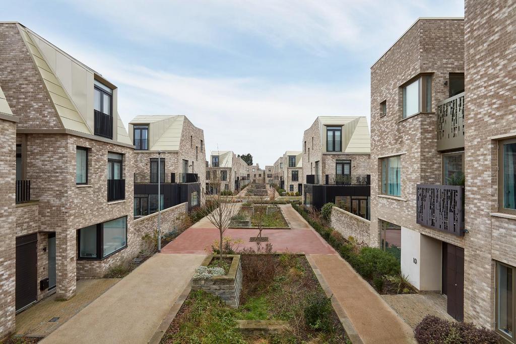 Florey Terrace Cambridge 110124 2.jpg