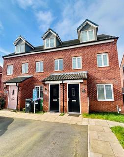 3 bedroom townhouse for sale, Holland Drive, Shrewsbury
