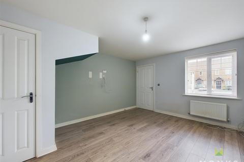 3 bedroom townhouse for sale, Holland Drive, Shrewsbury