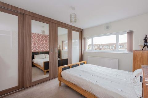 4 bedroom detached house for sale, Lowbrook Drive, Maidenhead SL6