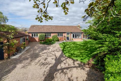 4 bedroom detached bungalow for sale, Roecliffe