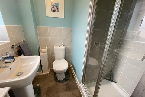63 Coberley Drive, Salisbury, SP2 9FD