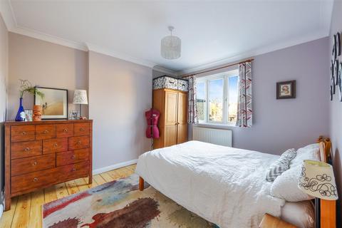 34 Faraday Road, London, SW19 8PD