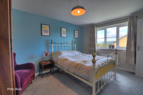 5 bedroom detached house for sale - Knotts Mount, Colne