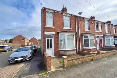 3 bedroom end of terrace house for sale, Harley Terrace, Sherburn Village, Durham