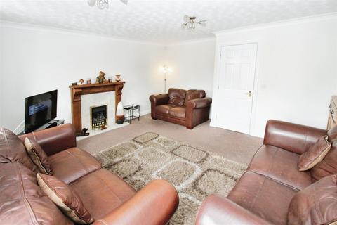 3 bedroom end of terrace house for sale, Western Gailes Way, Hull