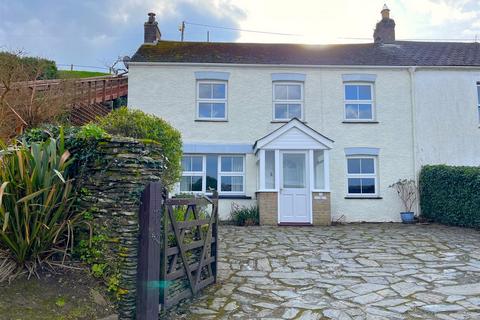 3 bedroom character property for sale, St Saviours Hill, Polruan
