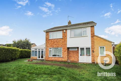 4 bedroom detached house for sale - Briar Close, South Wootton