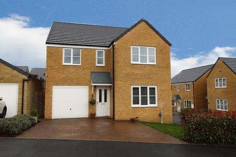 4 bedroom detached house for sale, Buckworth Road, Oakworth, Keighley, BD22