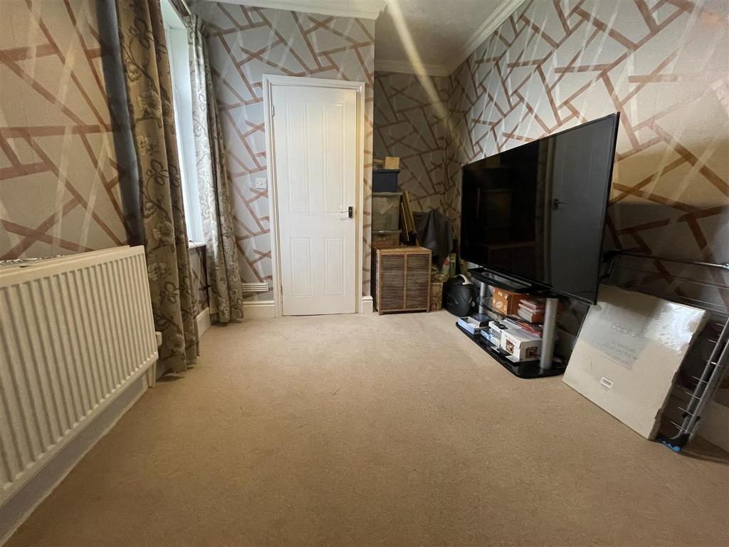 Bedroom 3: