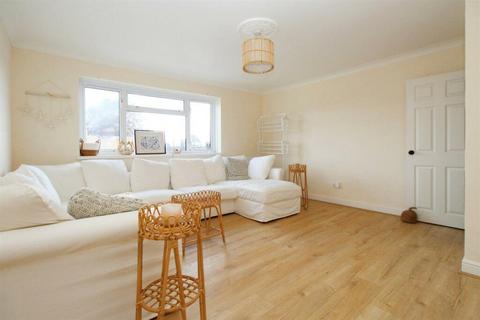 3 bedroom flat for sale, Shelley Road, Chelmsford