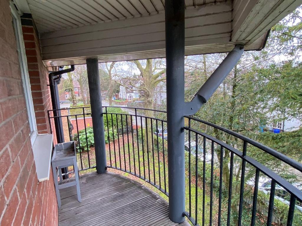 Balcony 2.jpg