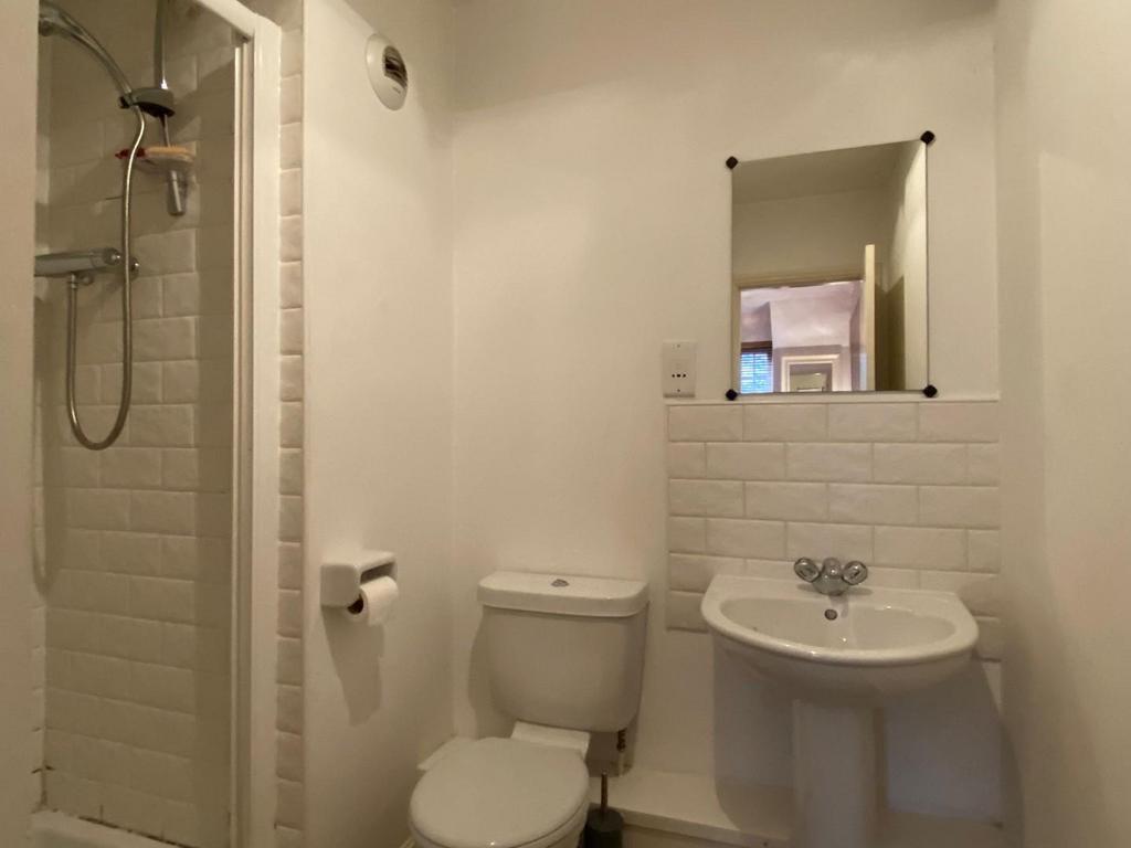 Ensuite.jpg