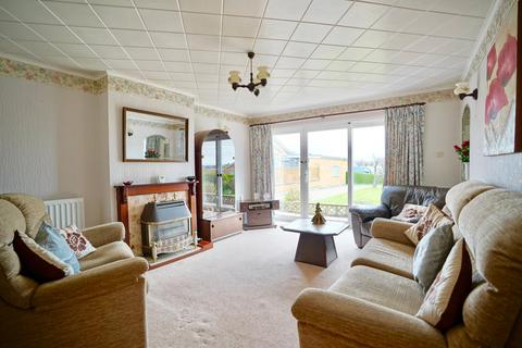 4 Amners Close, Hartford, Huntingdon, PE29 1QE