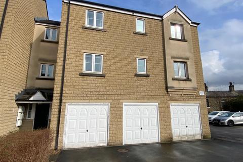 2 bedroom apartment for sale, Larkfield Court, Brighouse