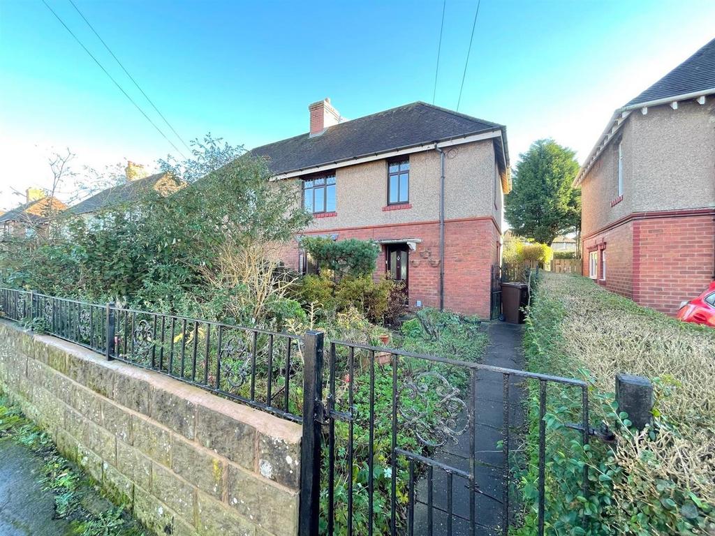 Haregate Road, Leek 3 bed semidetached house £149,950
