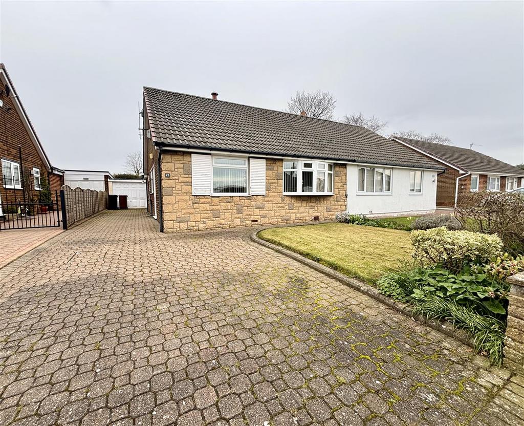 Derwent Avenue, Garforth, Leeds 2 bed house £285,000