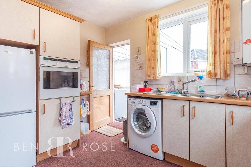Kitchen/Breakfast Room