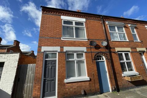 2 bedroom terraced house for sale - Bulwer Road, Clarendon Park, Leicester