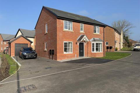 4 bedroom detached house for sale, Hawthorn Road, Barrow, Ribble Valley