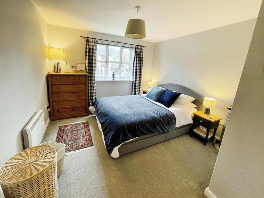 Bedroom 20 Oneb.jpg
