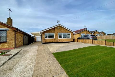 2 bedroom detached bungalow for sale, Heigham Drive, Oulton Broad, Lowestoft, Suffolk