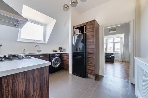 Flat 5, 22 Carlton Road, Sidcup, DA14 6AH