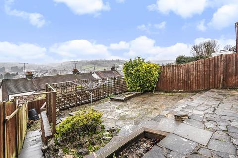 1 Broadlands Avenue, Chesham, HP5 1AJ