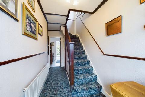 7 Kingsway, Northampton, NN2 8HD
