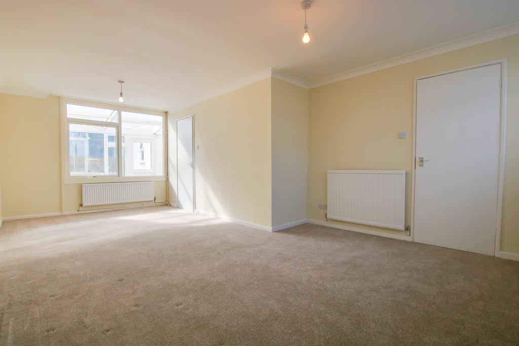 LANDSEER ROAD! NO CHAIN! TWO BEDROOM TERRACED HOUSE WITH BRAND NEW ...