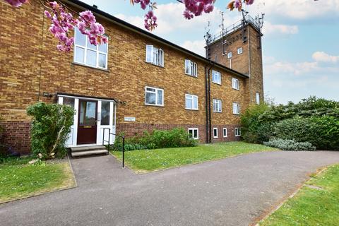 Studio for sale, Rayleigh House, Shirley Road, Abbots Langley.