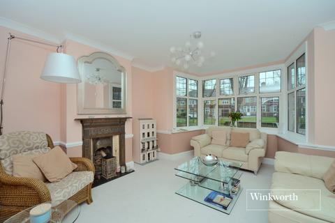 65 Wickham Avenue, Cheam, Sutton, SM3 8DX