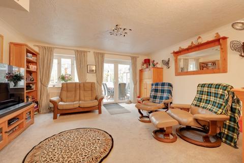 3 bedroom link detached house for sale, Wheatsheaf Close, Burgess Hill, RH15