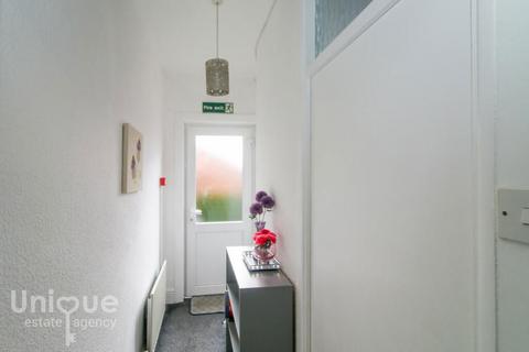 5 bedroom flat for sale, St. Andrews Road South, St. Annes, Lytham St. Annes, Lancashire, FY8 1YA