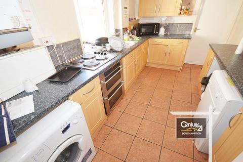 4 bedroom terraced house to rent, Padwell Road, SOUTHAMPTON SO14