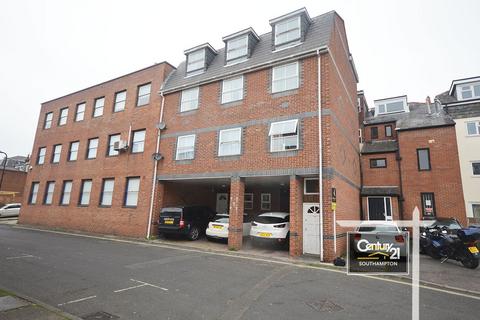 2 bedroom flat to rent, Winchester Street, SOUTHAMPTON SO15