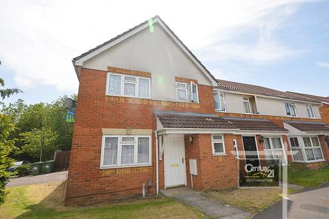 5 bedroom end of terrace house to rent, Edith Haisman Close, SOUTHAMPTON SO15