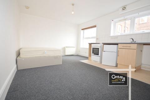 Studio to rent, Terminus Terrace, SOUTHAMPTON SO14