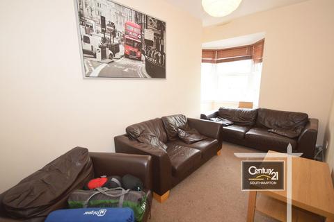 4 bedroom flat to rent, Chapel Road, SOUTHAMPTON SO14